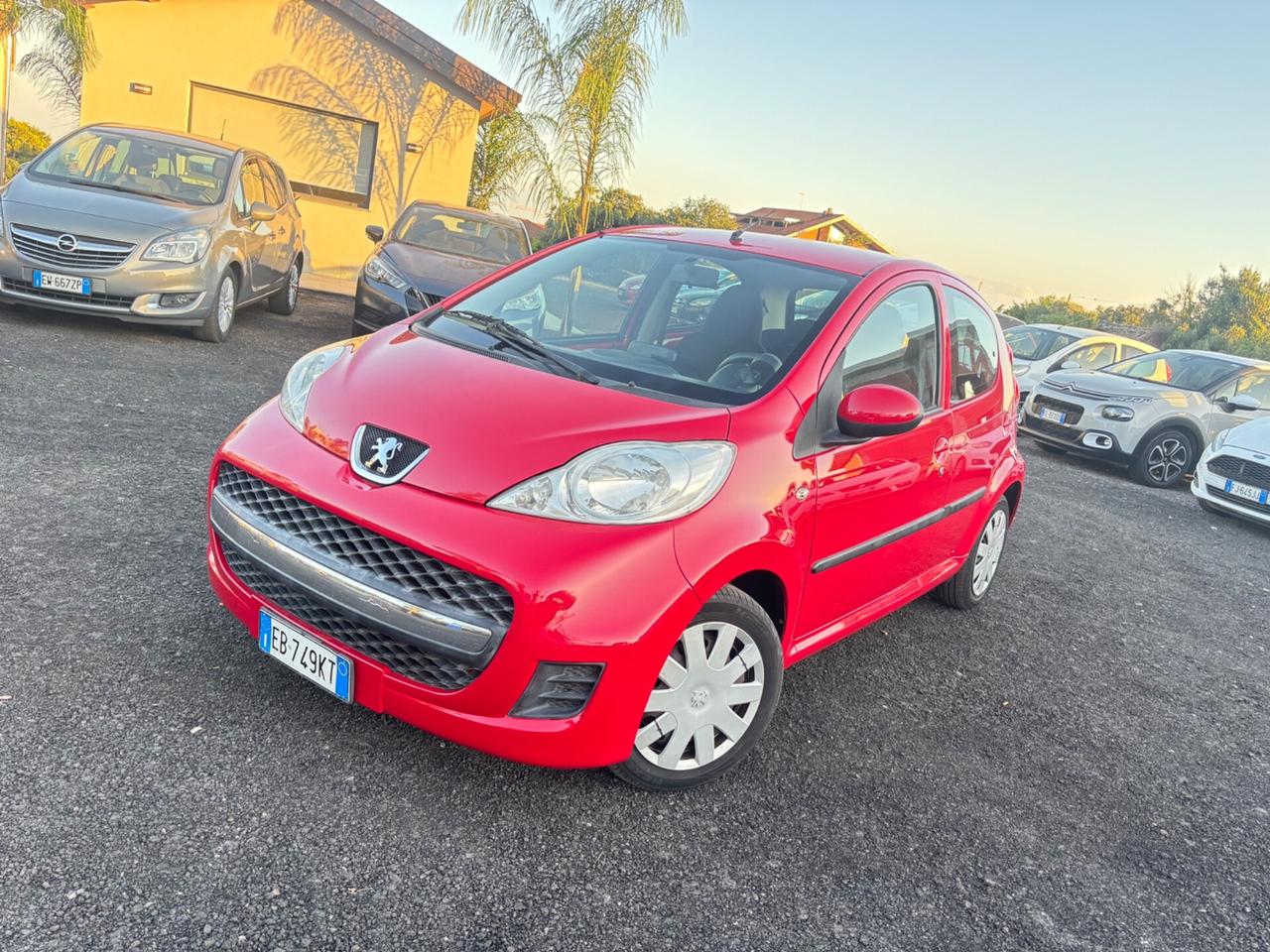Peugeot 107 1.0 68CV 5p. Sweet Years
