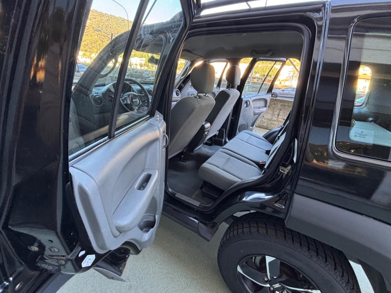 Jeep Cherokee 2.8 CRD Limited