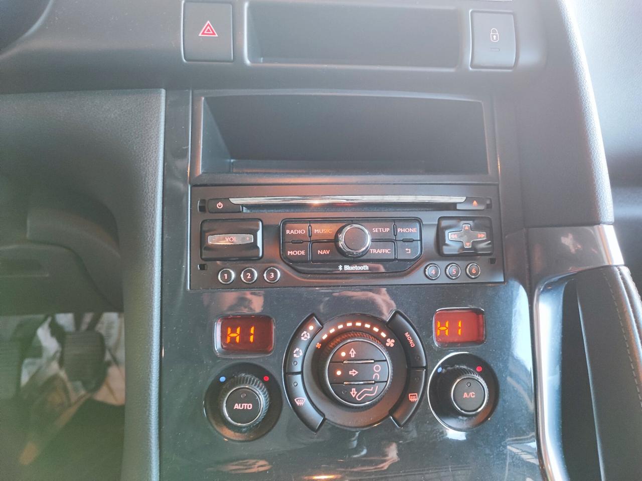 Peugeot 3008 1.6 HDi 115CV Active