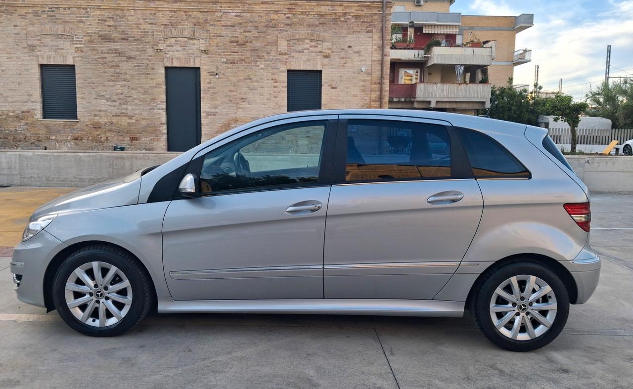 Mercedes-benz B 180 CDI Avantgarde Sport