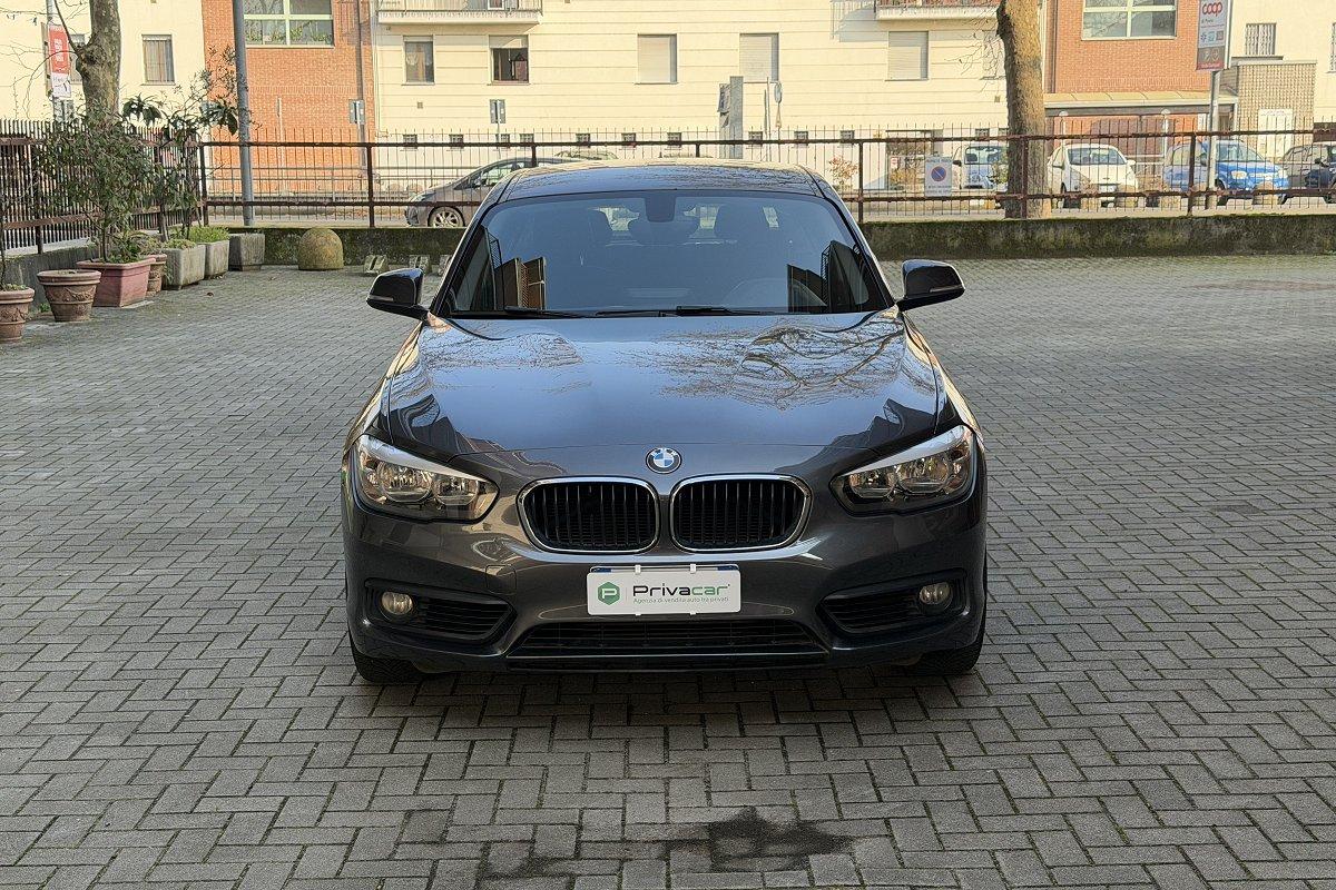 BMW 118d 5p. Advantage