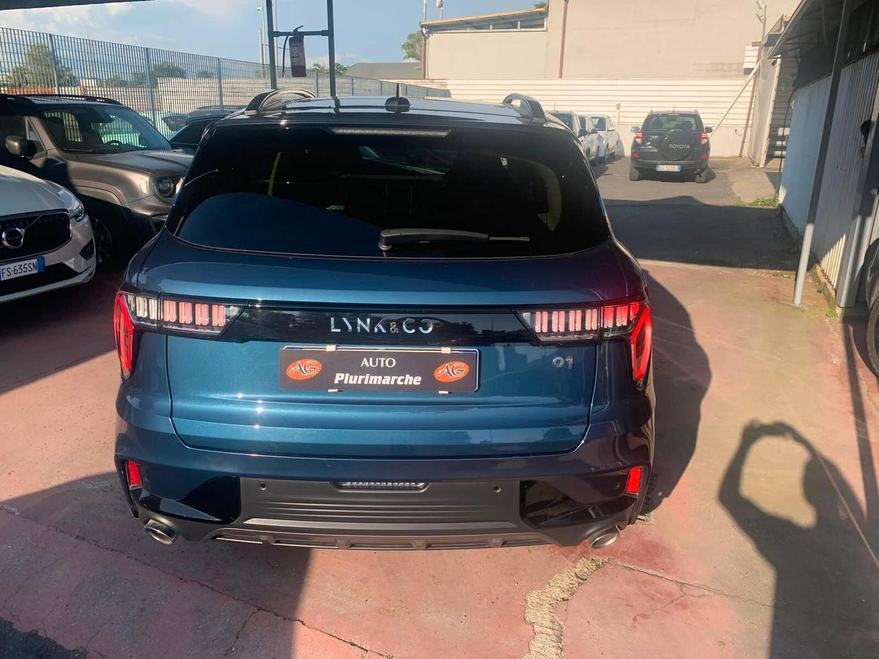 Lynk&co 01 PHEV
