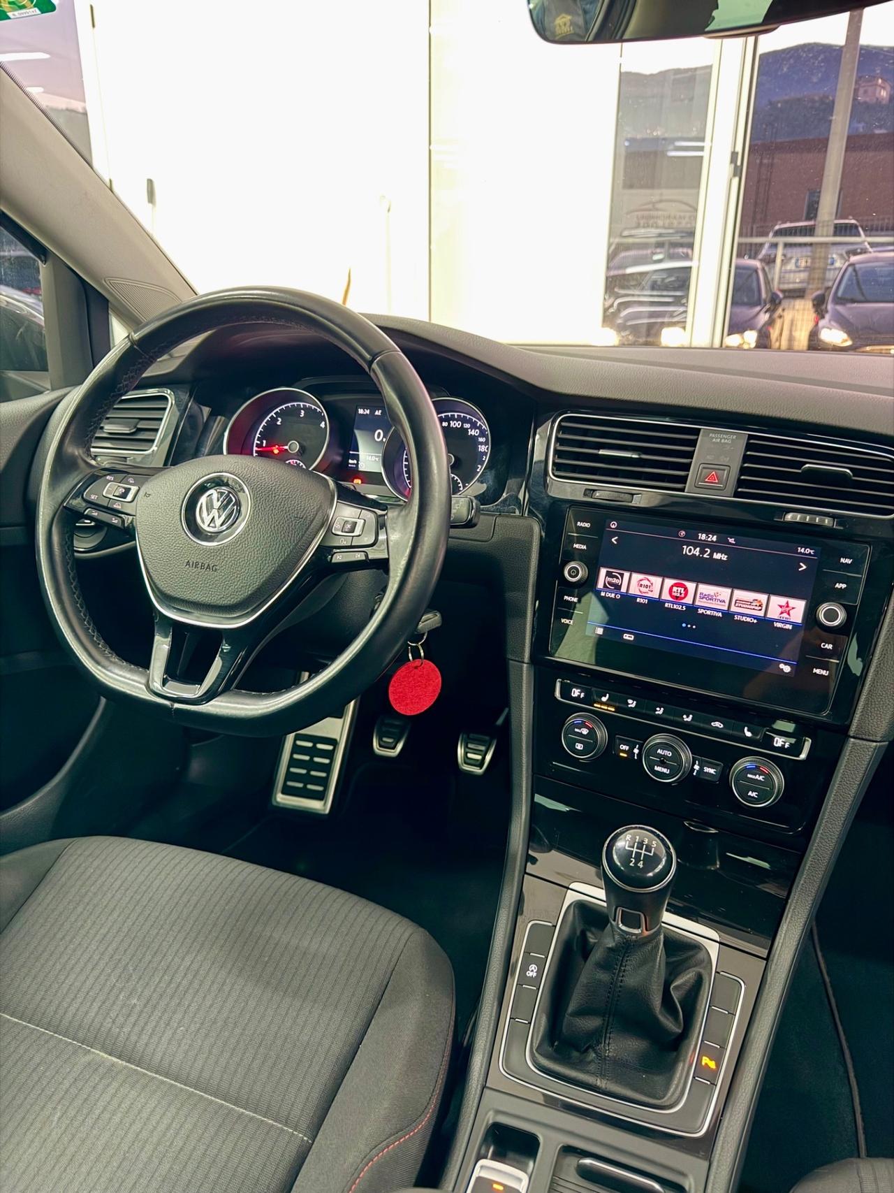 Volkswagen GOLF 7.5 1.6 TDI 5p. FINANZIABILE