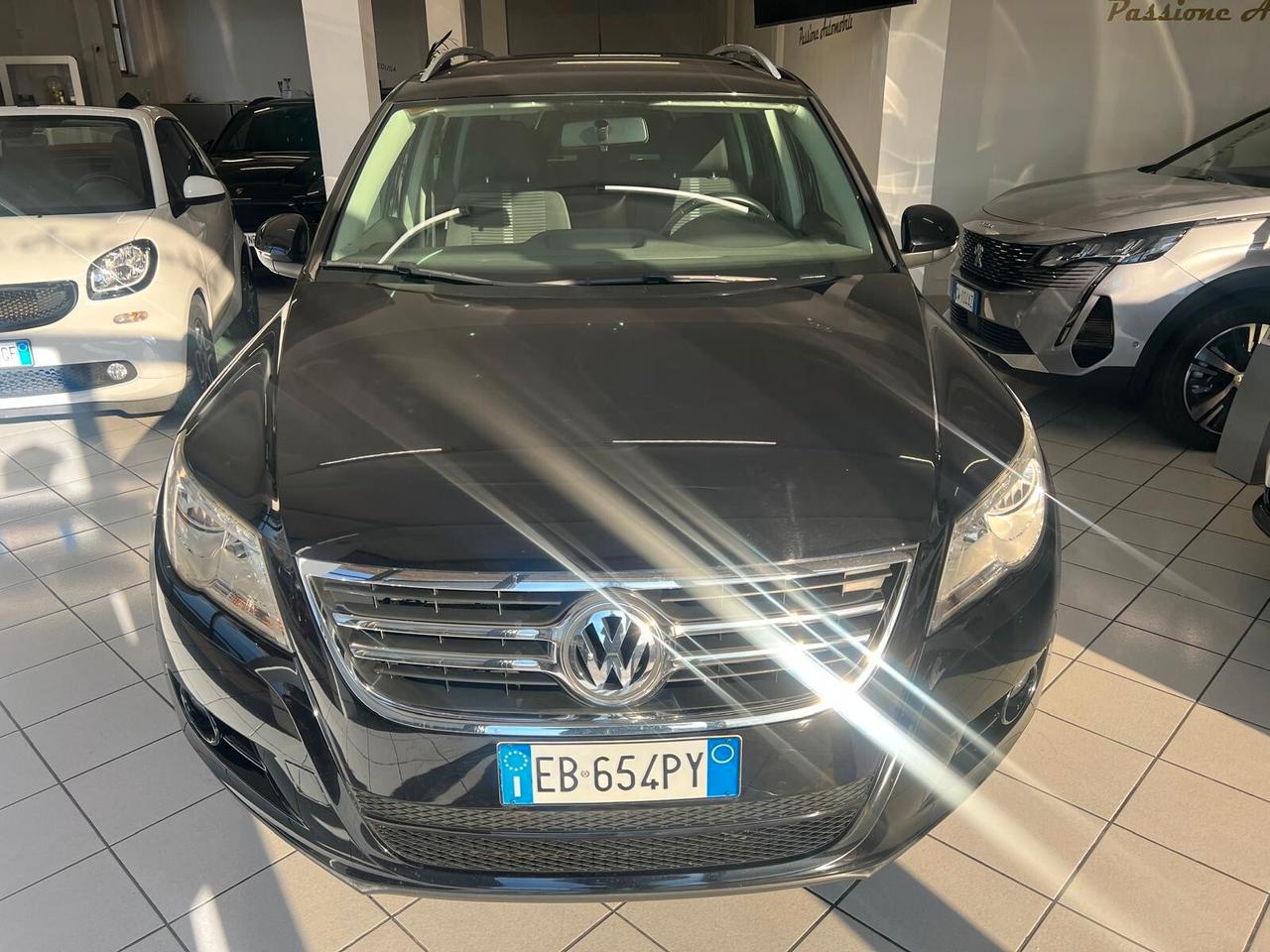 Volkswagen Tiguan 2.0 TDI DPF 4MOTION DSG Sport & Style