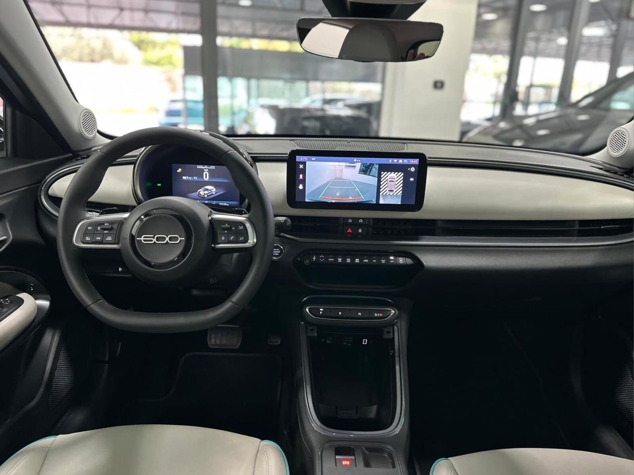Fiat 600 Hybrid 110 CV DCT MHEV La Prima