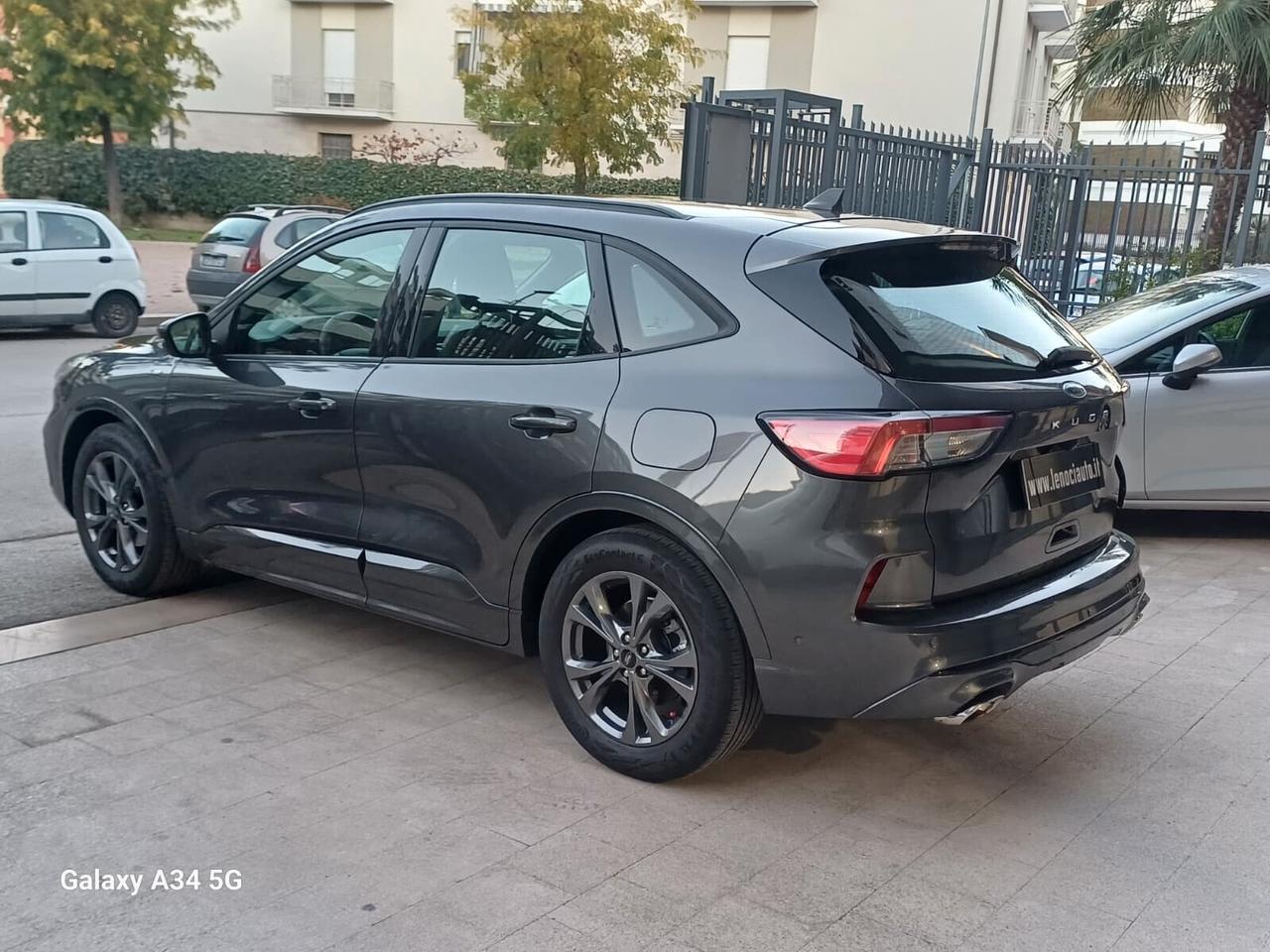 Ford Kuga 1.5 EcoBlue 120 CV aut. 2WD ST-Line