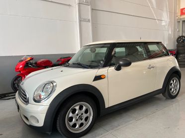 Mini 1.4 16V Abbey Road 95cv NEOPATENTATI!