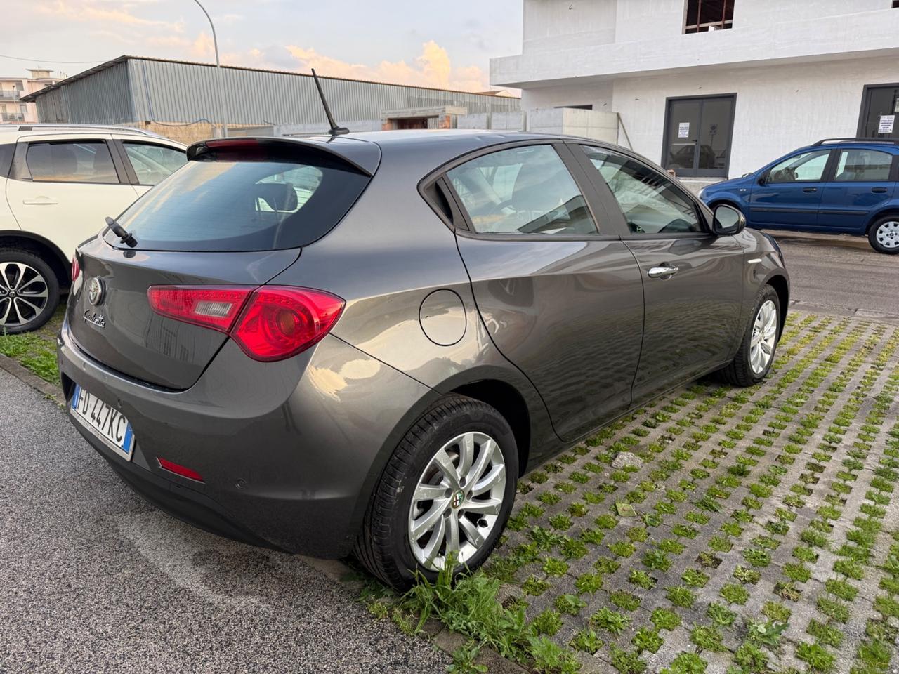 Alfa Romeo Giulietta 1.6 JTDm-2 120 CV Distinctive