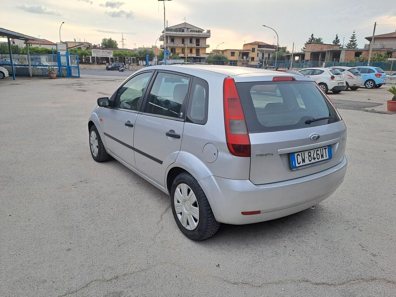 Ford Fiesta 1.4 TDCi 5p. Ghia