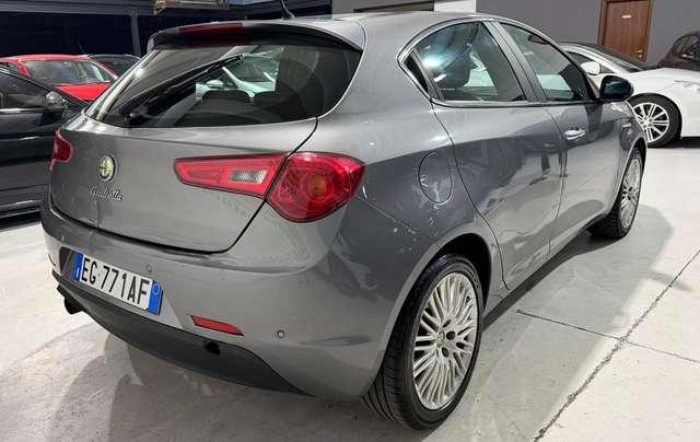 Alfa Romeo Giulietta Benzina Tetto Panoramico