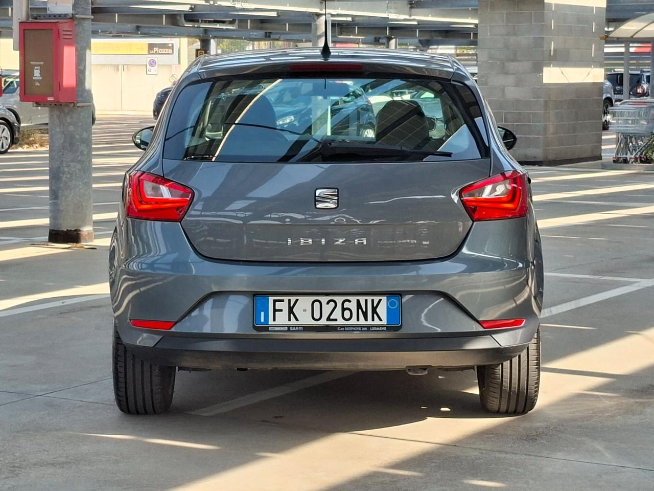 Seat Ibiza 1.0 75 CV 5p. Connect Grey