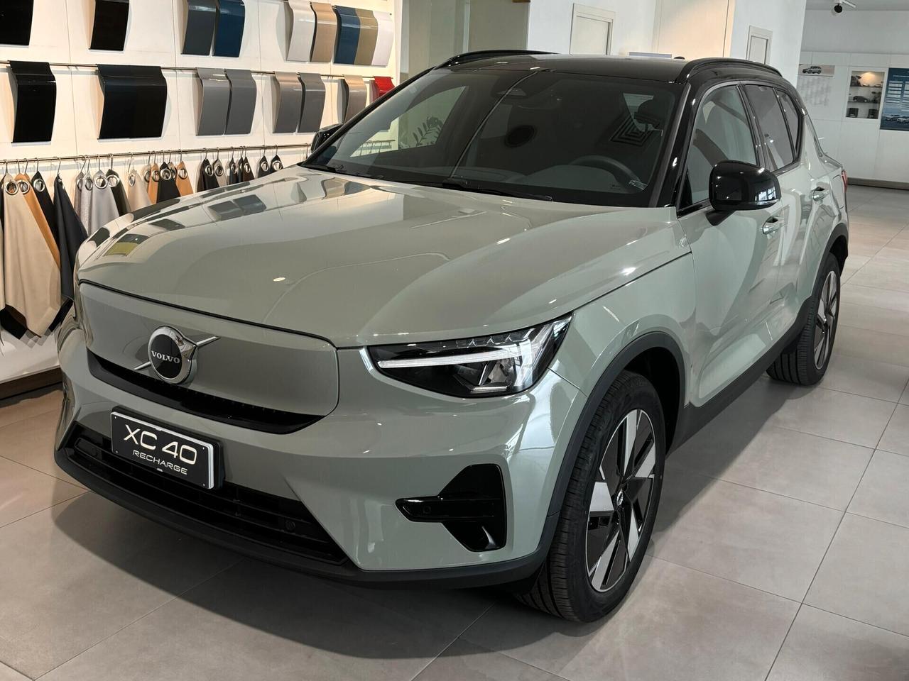 Volvo XC40 Recharge Single Motor Plus