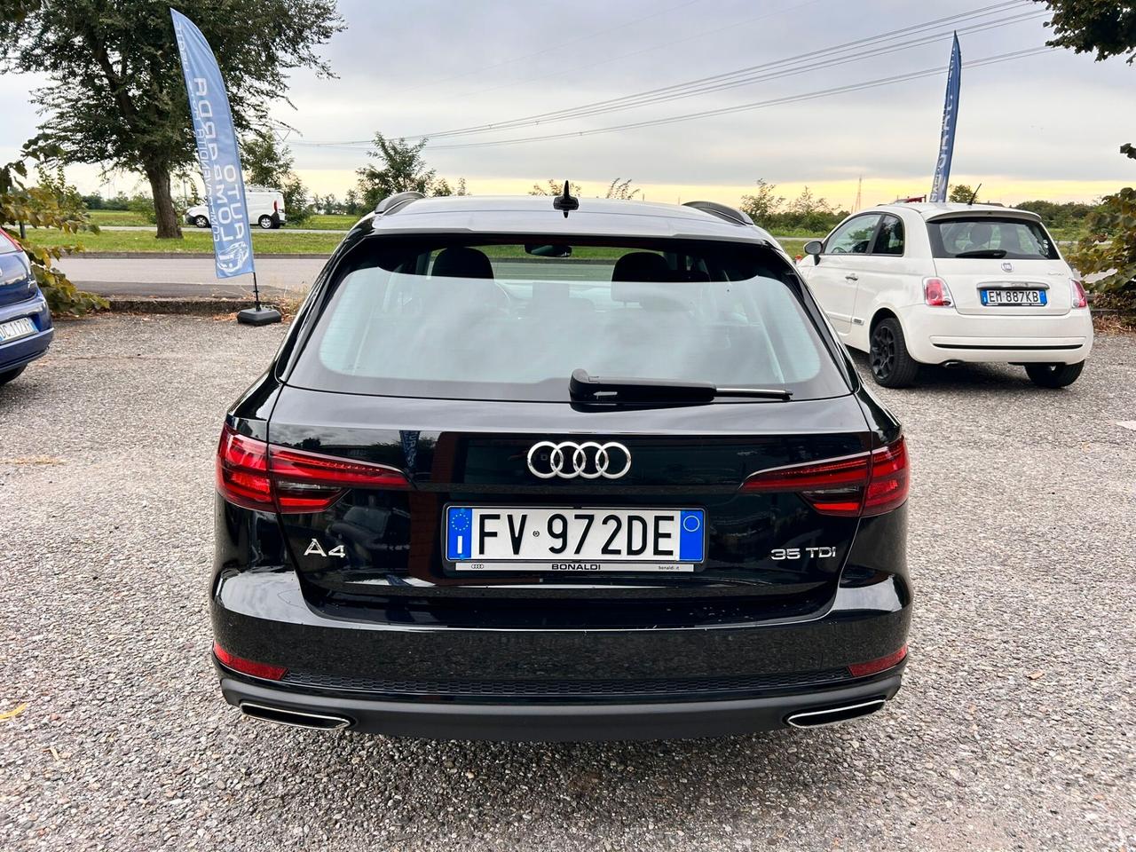 Audi A4 Avant 35 TDI S tronic S line edition