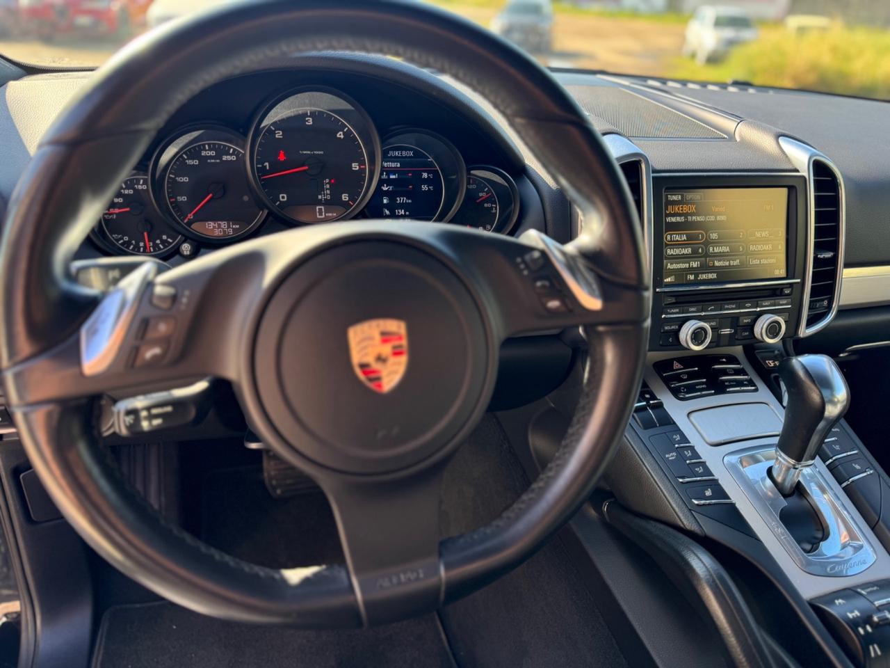 Porsche Cayenne 3.0 Diesel strafull