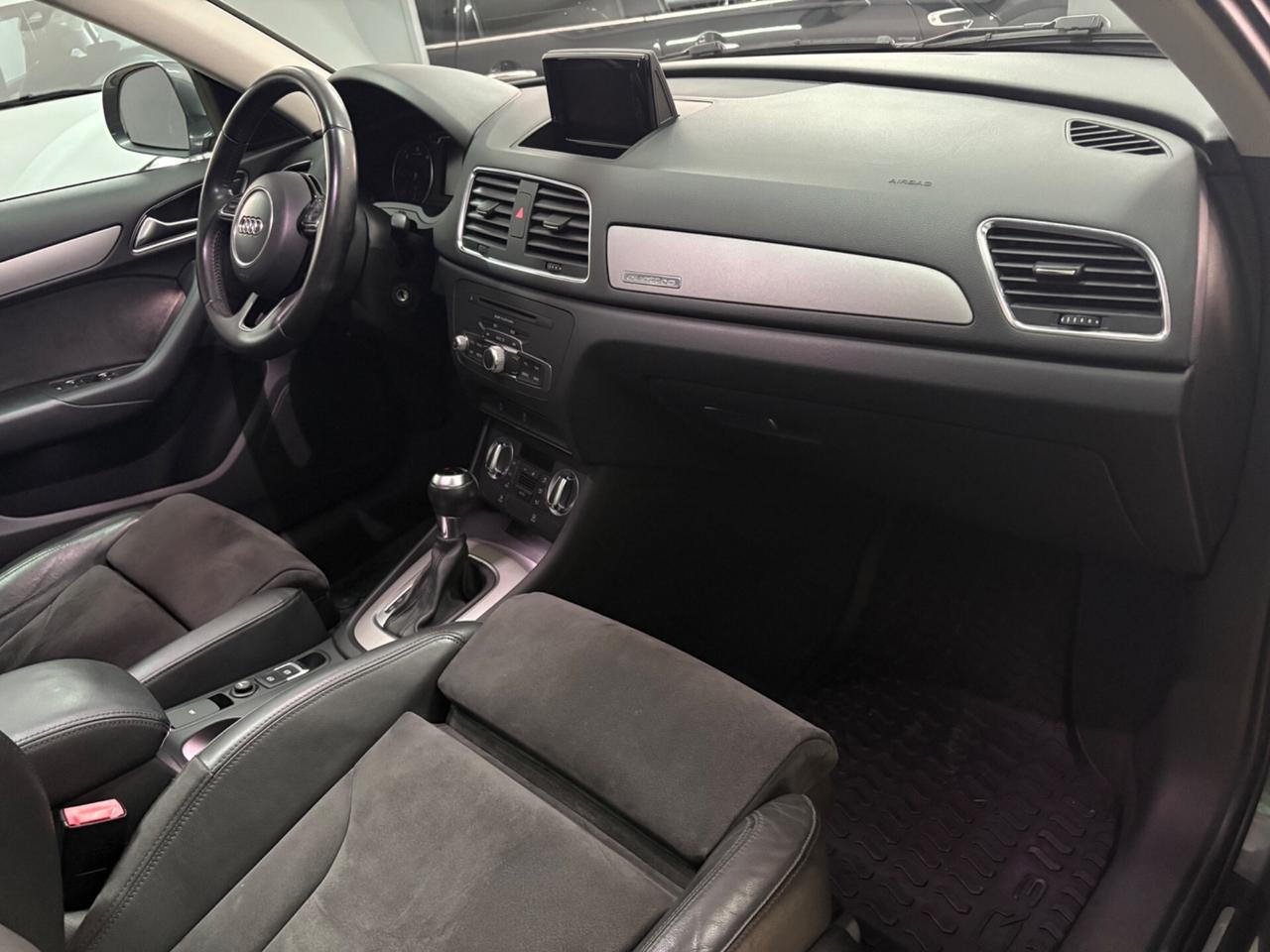 Audi Q3 2.0 TDI quattro S tronic Line Edition