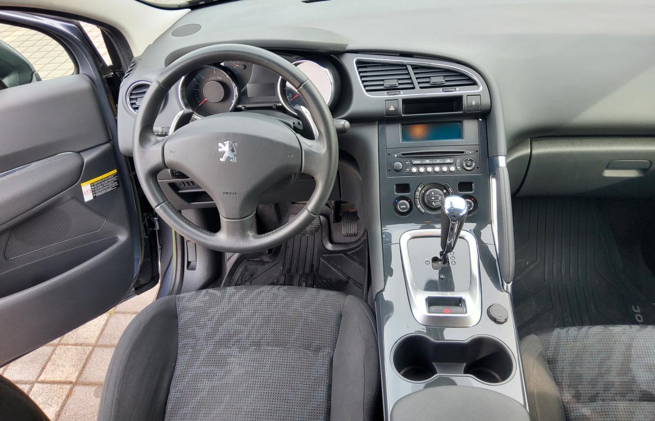 Peugeot 3008 1.6 e-HDi 112CV cambio robotizzato S.&S. Business