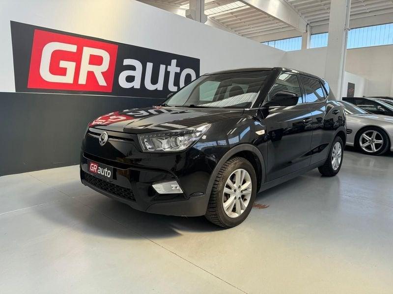 SsangYong Tivoli Tivoli 1.6d Be Visual Hot awd auto