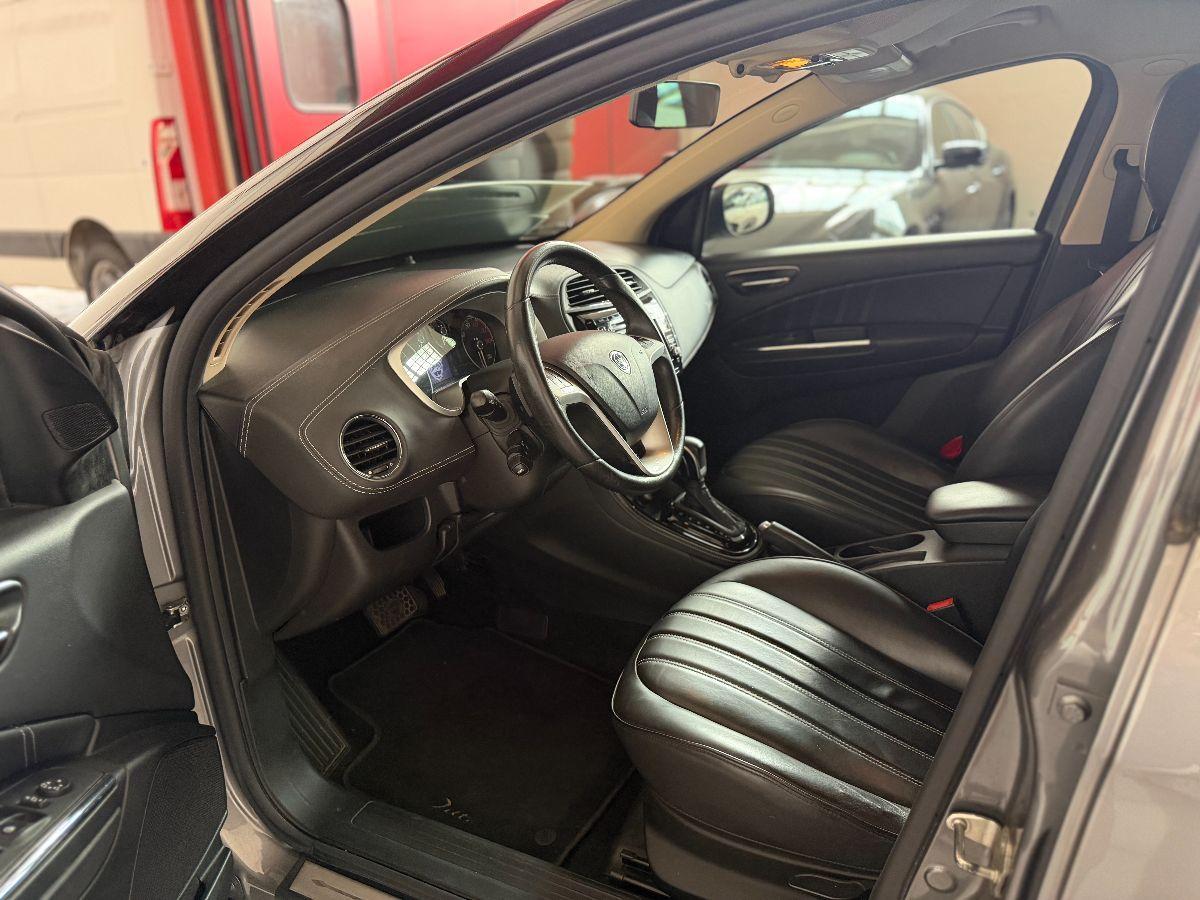 LANCIA - Delta - 1.8 Di Turbo-Jet Sportr. Platinum