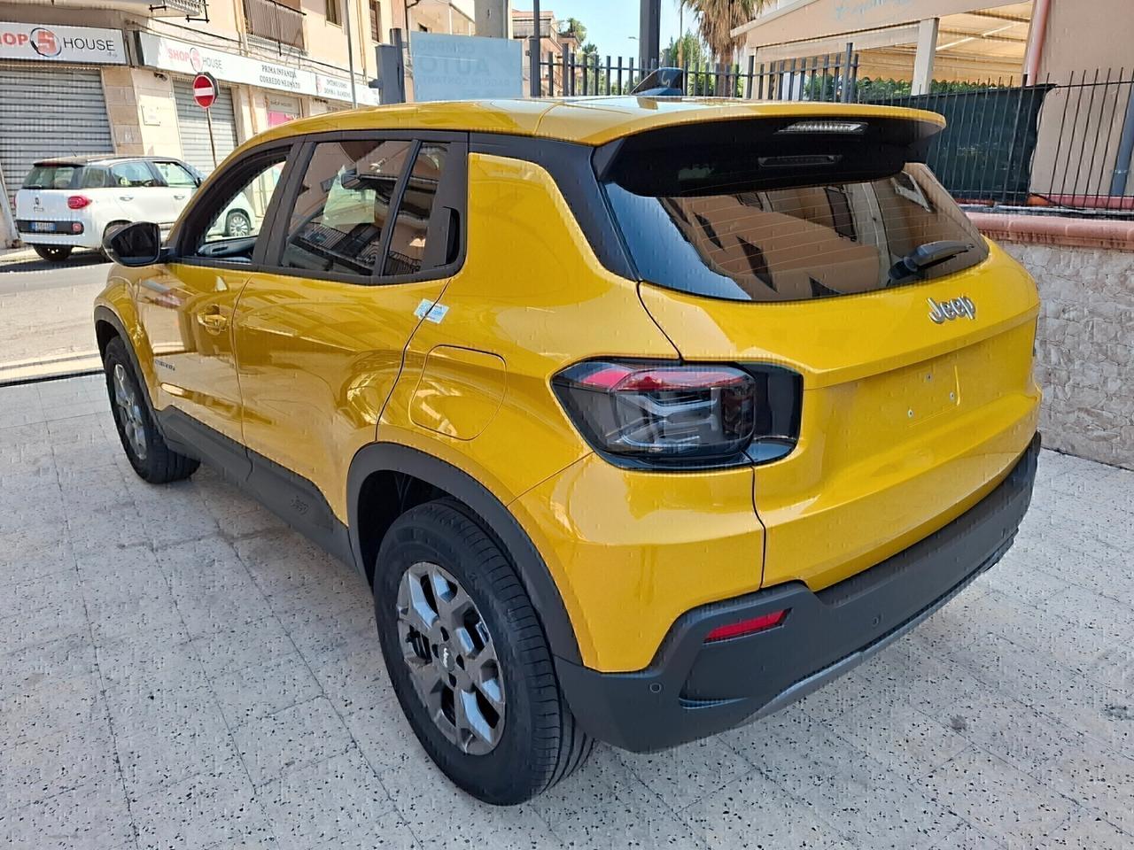 NUOVA JEEP AVENGER 1.2 BENZINA 1OO CV LONGITUDINE PLUS € 23900,00