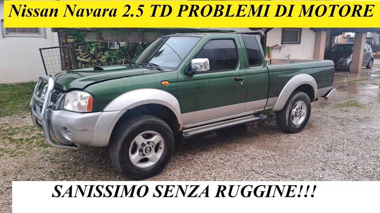 Nissan NAVARA Pick Up CABINASINGOLA