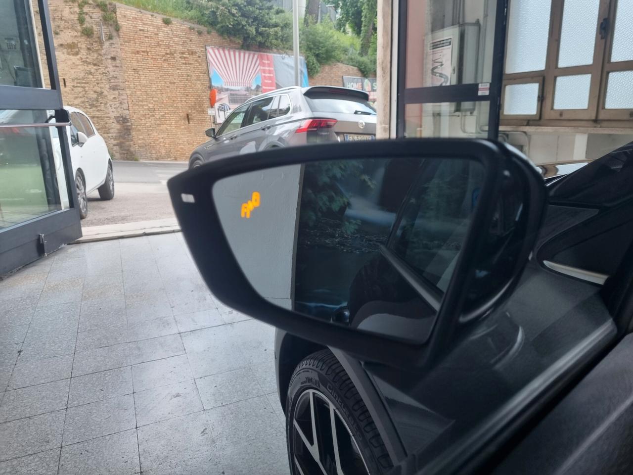 Seat Arona 1.0 TGI FR TELECAMERA, NAVI, TAGLIANDI SEAT