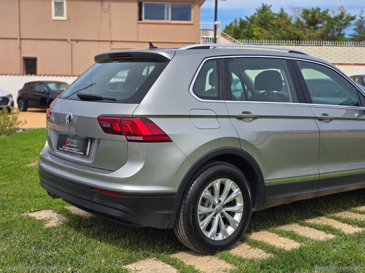 VOLKSWAGEN Tiguan 1.6 TDI Business BMT