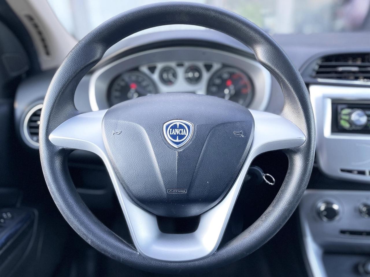 Lancia Delta 1.4 Gpl 120CV E5 Neo - 2013