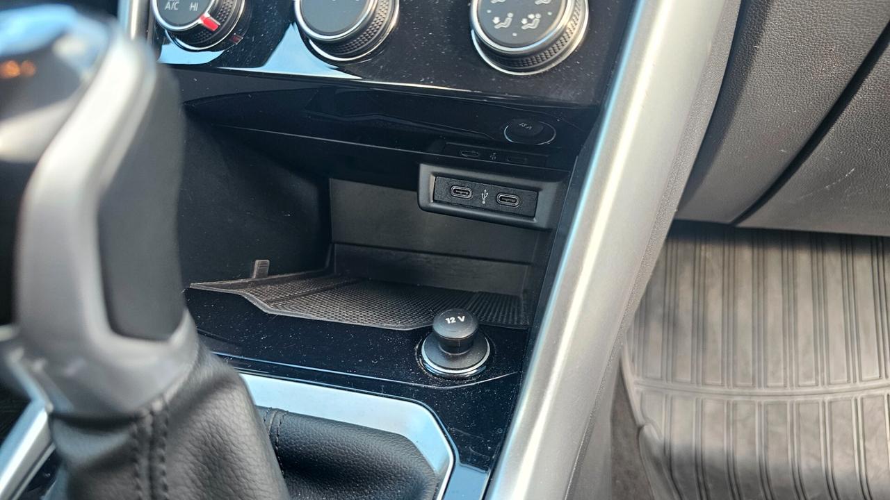 Volkswagen T-Roc 1.0 TSI