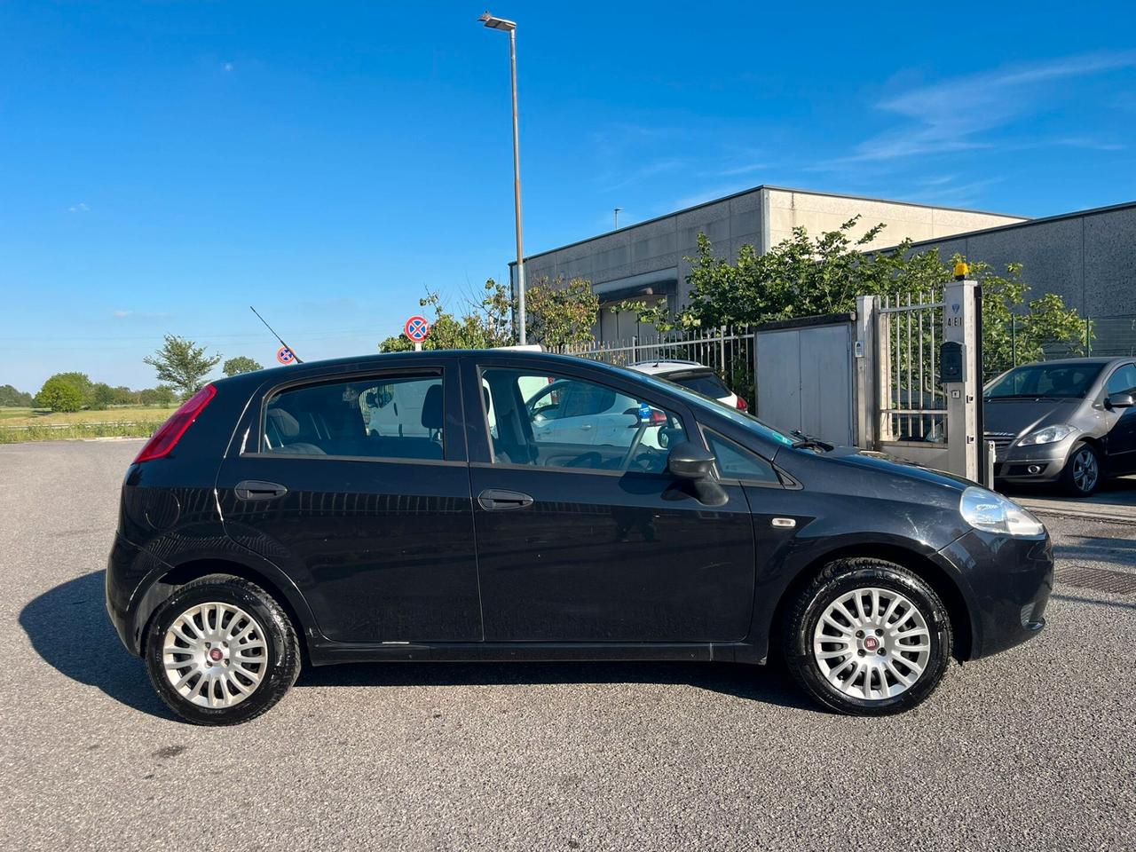 Fiat Grande Punto 1.2 BENZINA X NEOPATENTATI