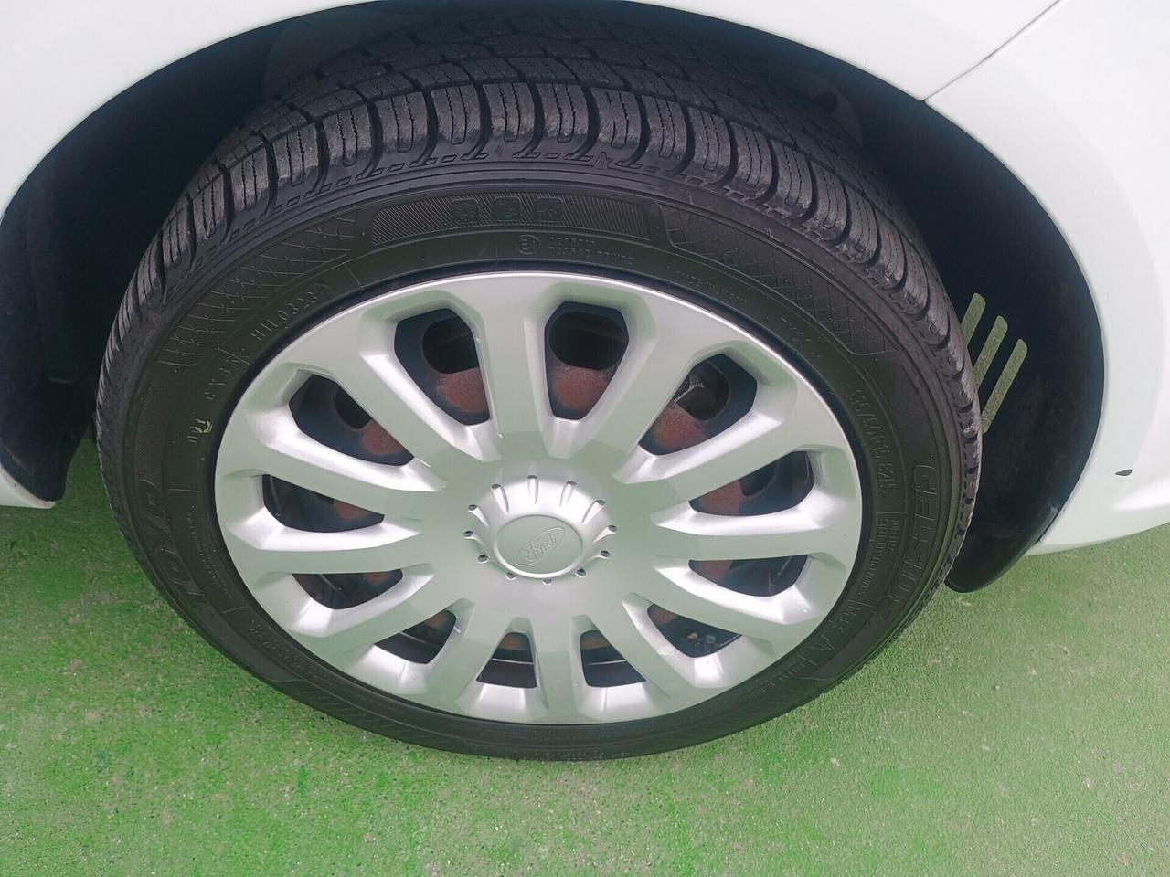 Ford Fiesta 1.4 3 porte Bz.- GPL NEOPATENTATI