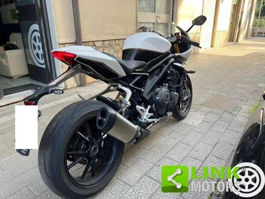 TRIUMPH Speed Triple 1200 RR RR