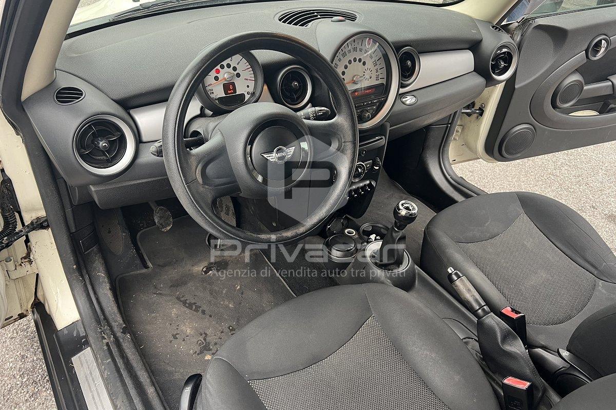 MINI Mini 1.6 16V One (55kW)