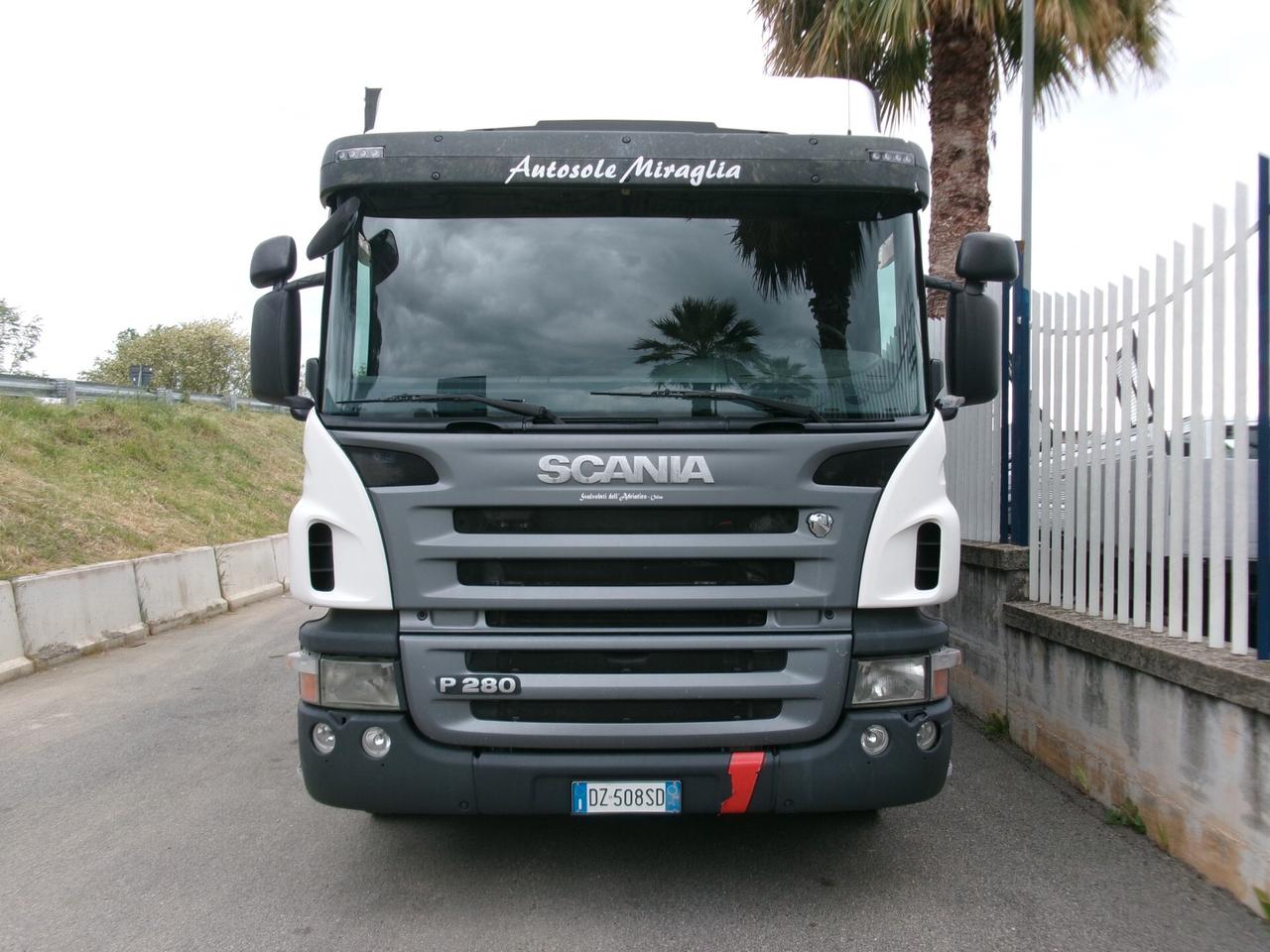 SCANIA P280 180/28 CENTINA 8.30 M ALZA/ABBASSA COPRI/SCOPRI