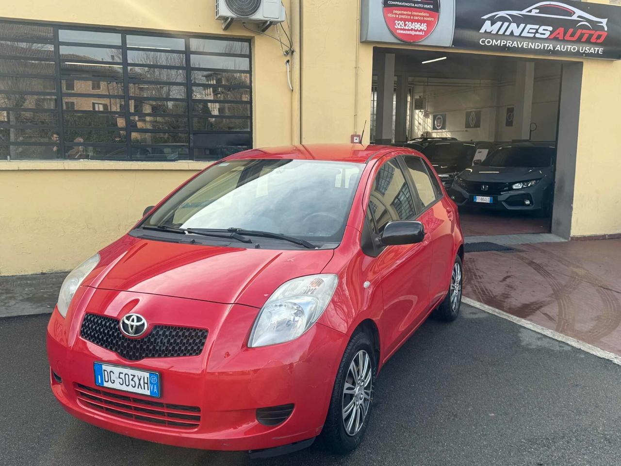 Toyota Yaris Anno 2007 1.0 Benzina 5 porte