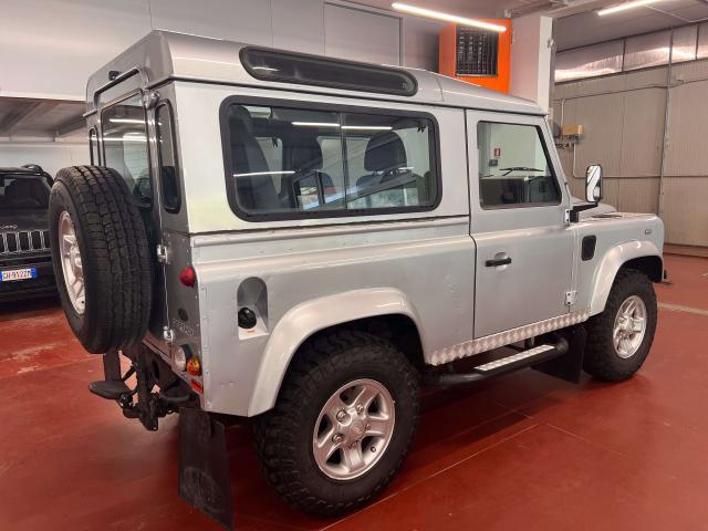 Land Rover Defender Defender 90 2.4 td SE SW