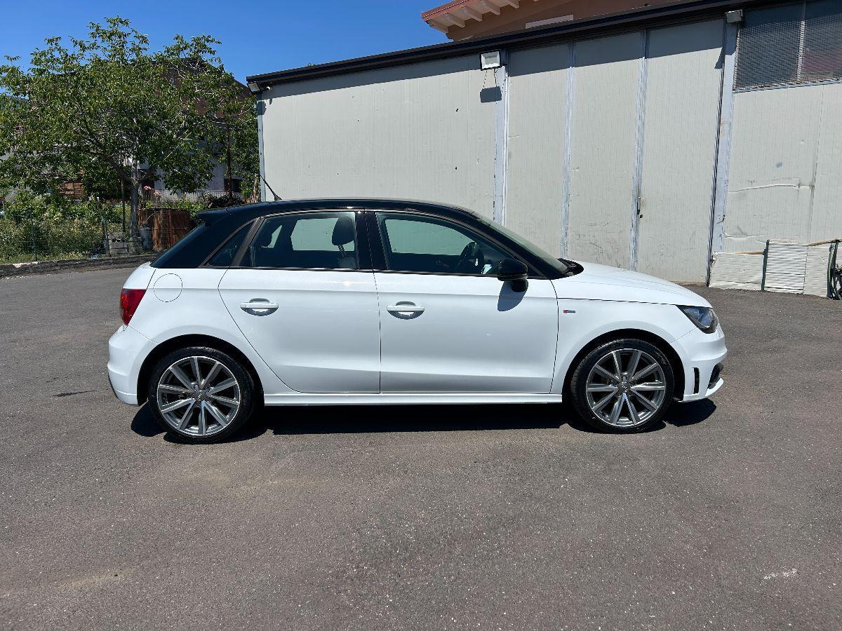 AUDI - A1 Sportback - 1.6 TDI 90CV S line edition