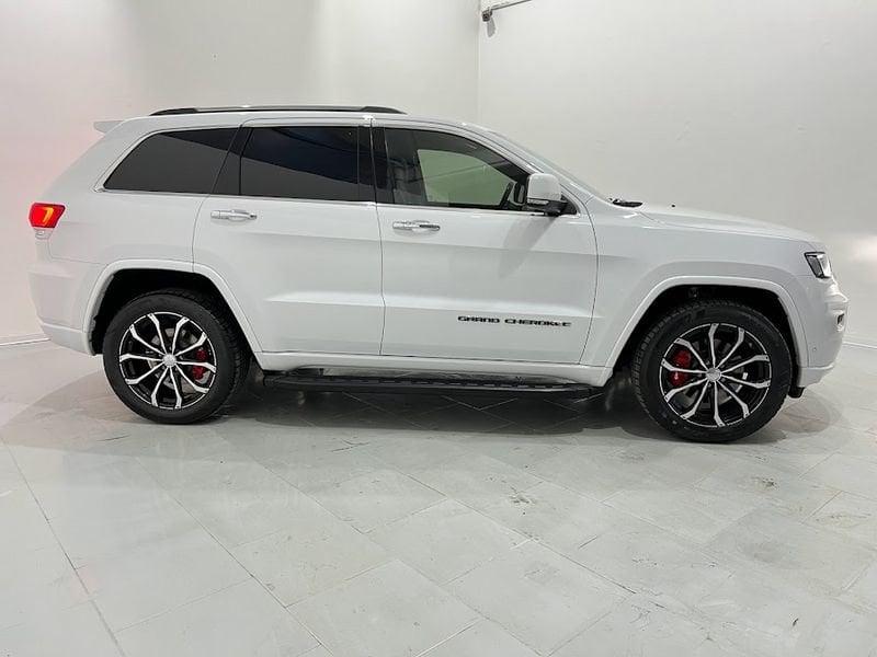 Jeep Grand Cherokee 3.0 V6 CRD 250 Multijet II Night Eagle
