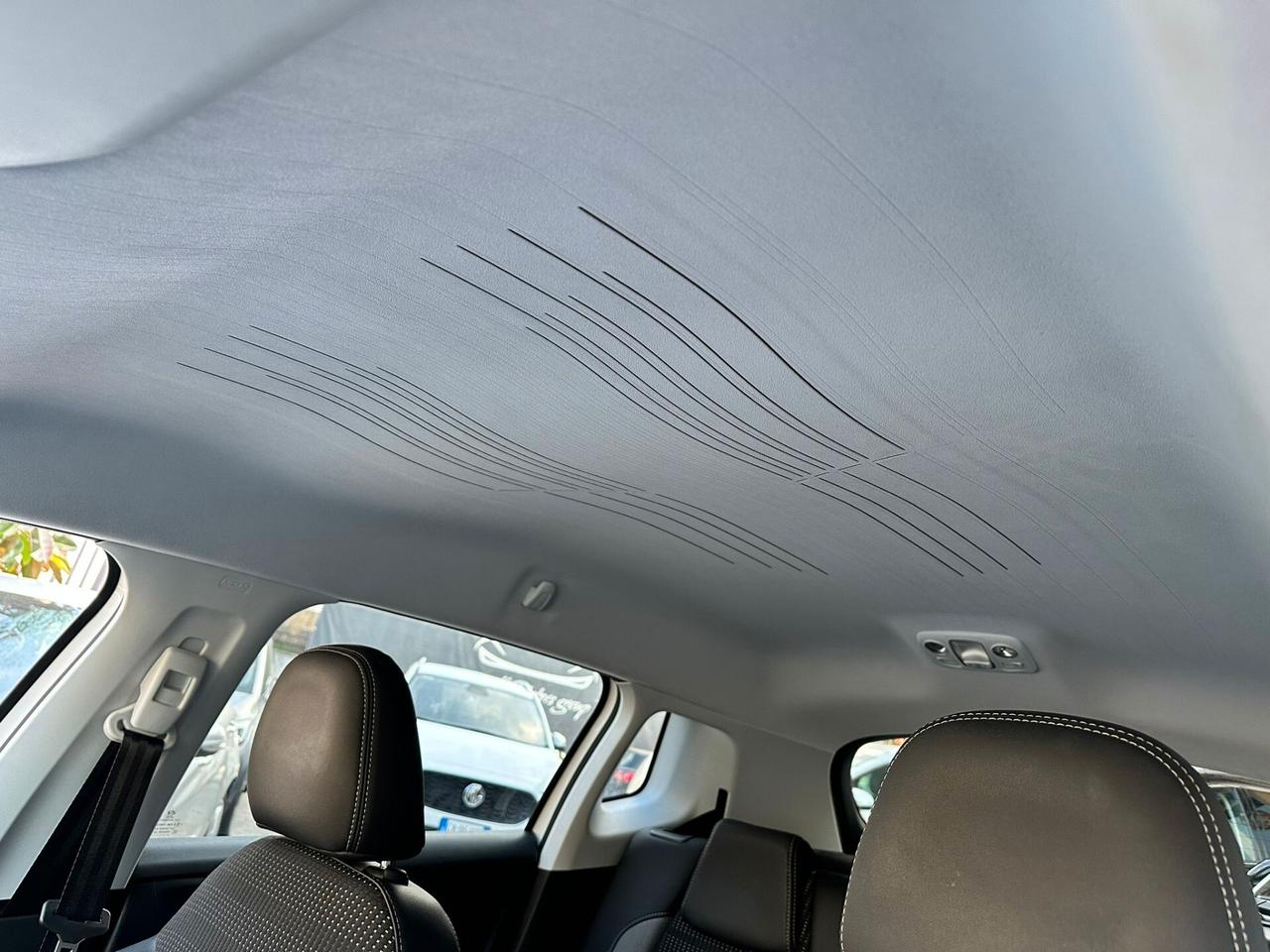 Peugeot 2008 BlueHDi 100 Allure