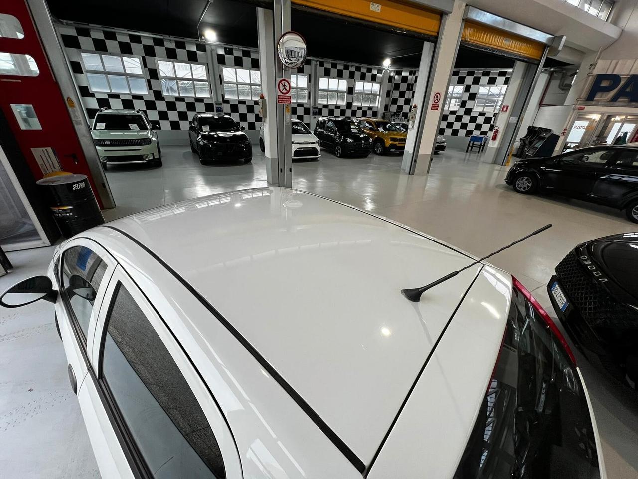 FIAT Punto 4ª serie Punto 1.4 8V 5 porte Easyp...