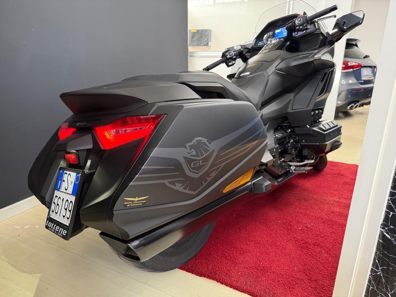 Honda GL 1800 Gold Wing Bagger 50 Anniversary