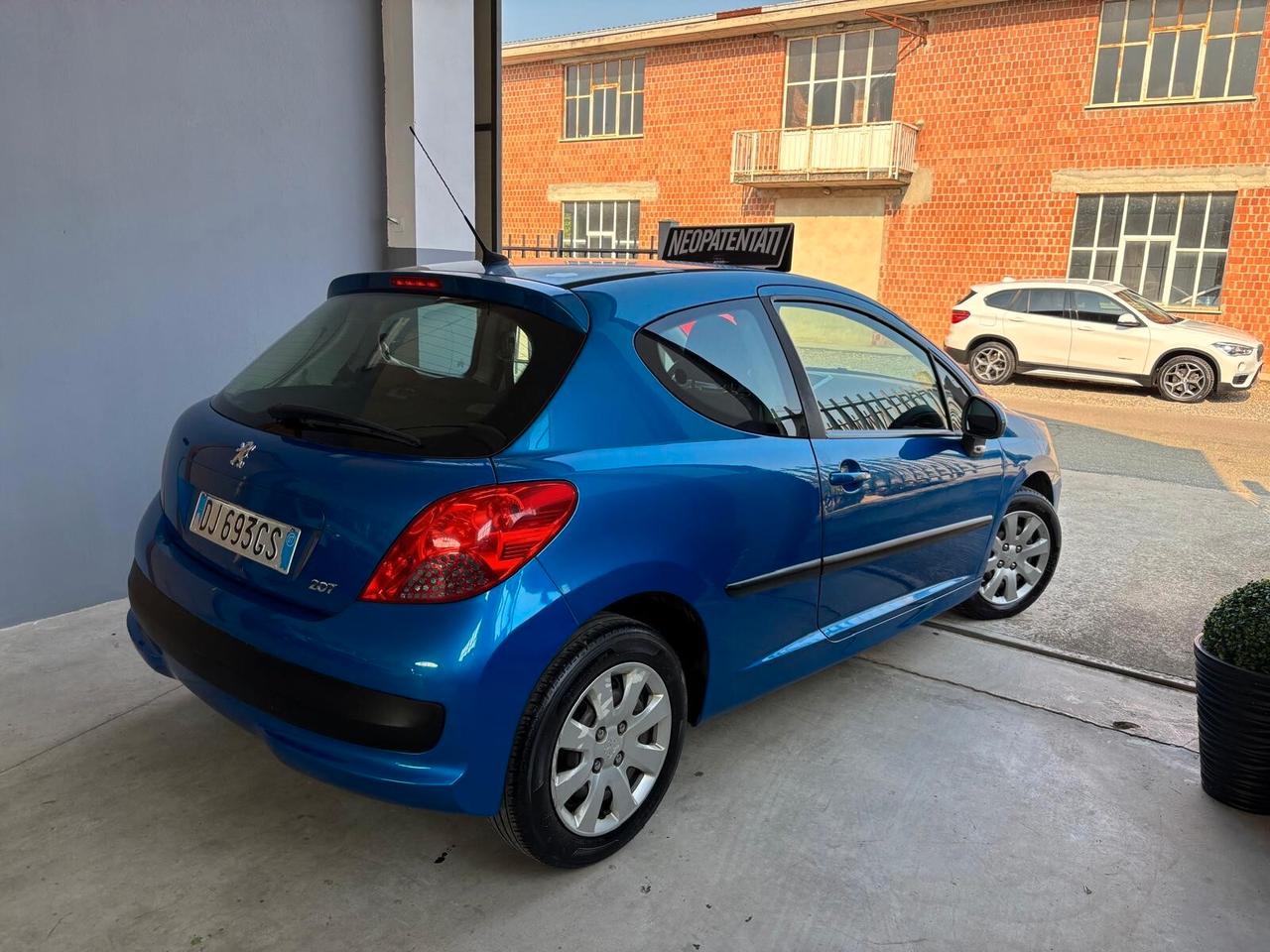 Peugeot 207 1.4 HDi 70CV