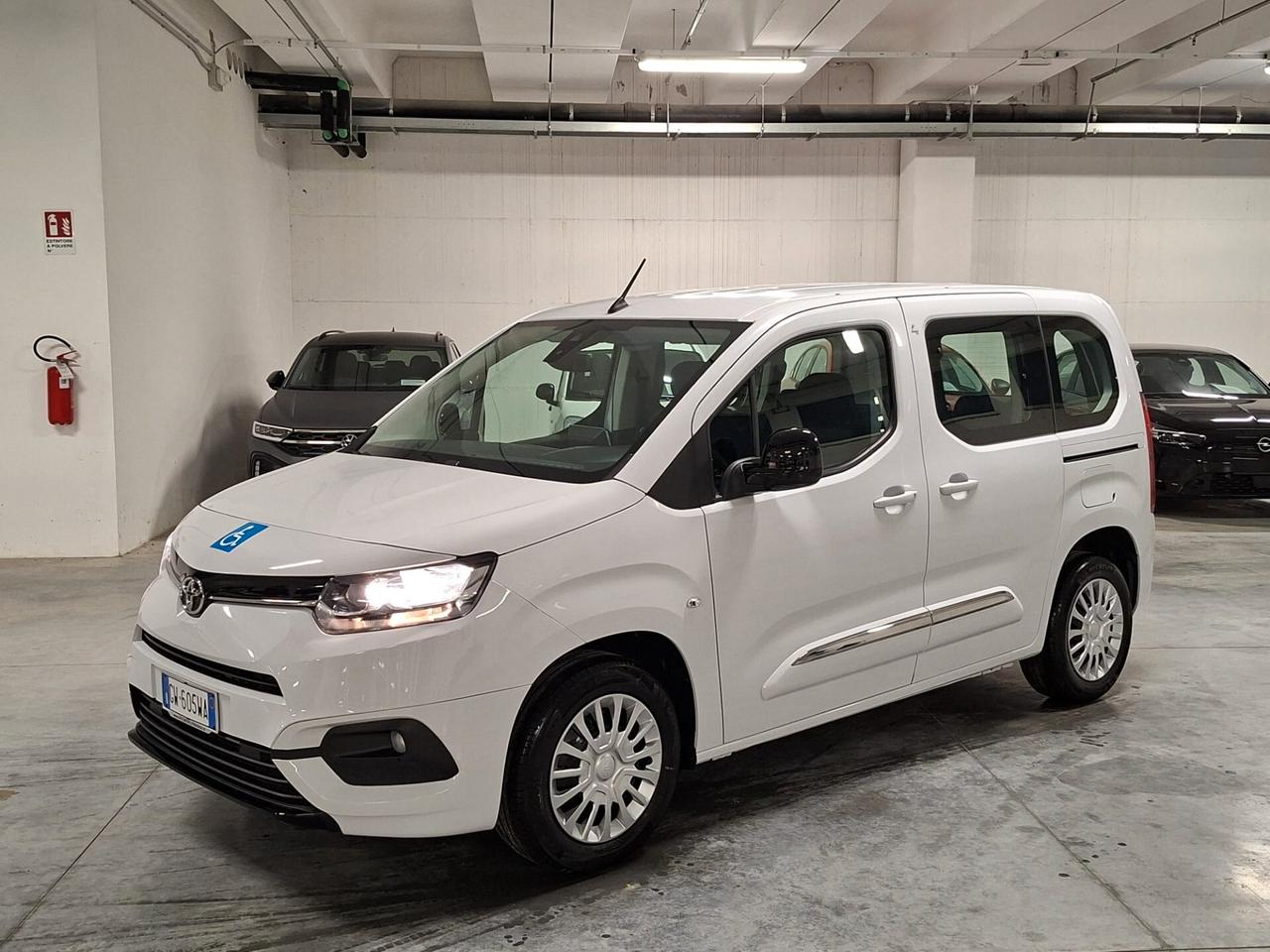 Toyota Proace City Verso 1.5D L1 Lounge TRASP. DISABILI