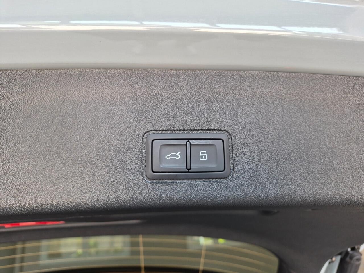 Audi Q3 TDI S LINE EDITION 150CV S-TRONIC *NUOVO MODELLO* TETTO LED PLUS CARPLAY RETROCAM. WIRELESS V. PRIVACY