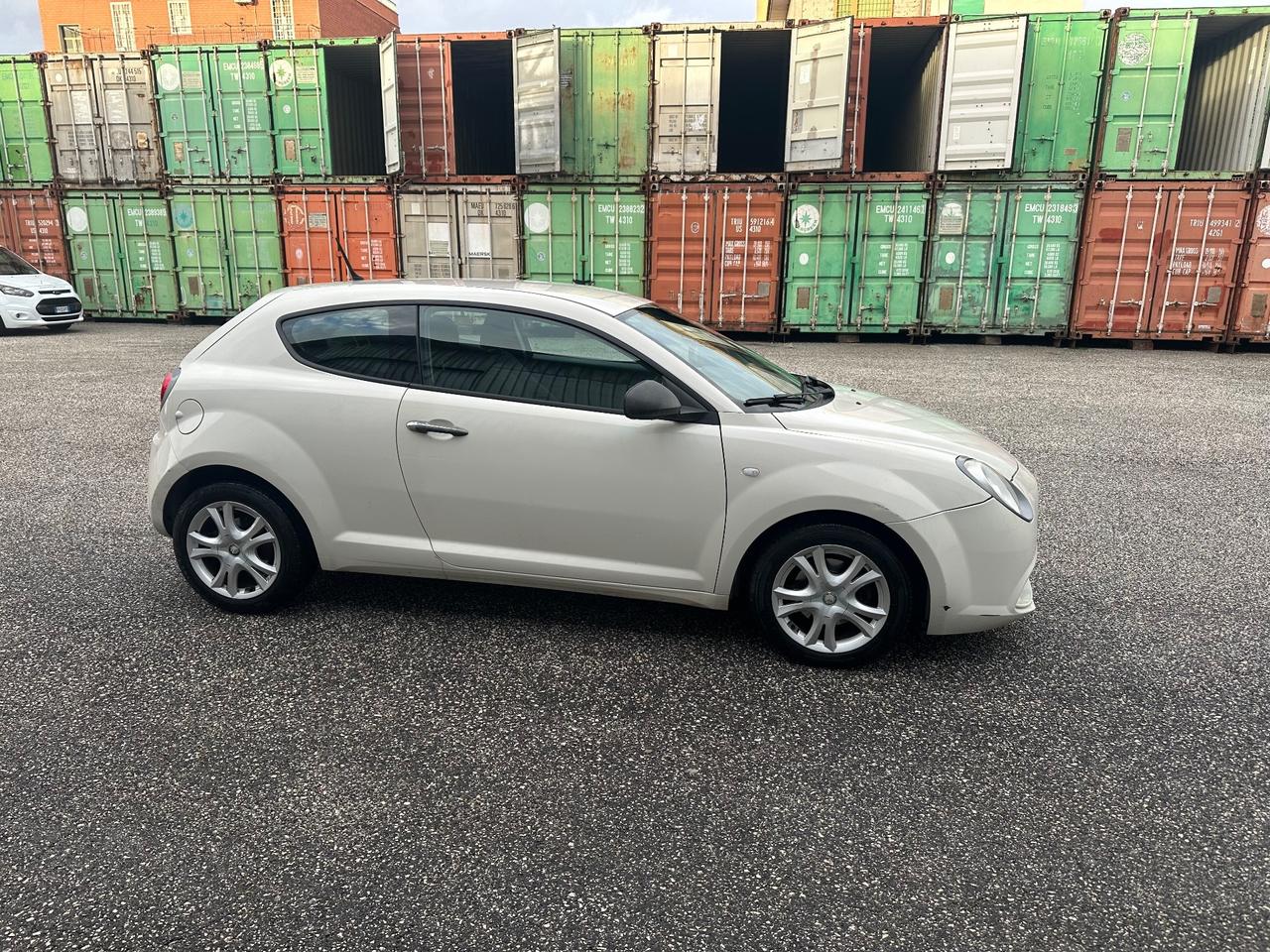Alfa Romeo MiTo 1.3 JTDm-2 95 CV S&S Distinctive