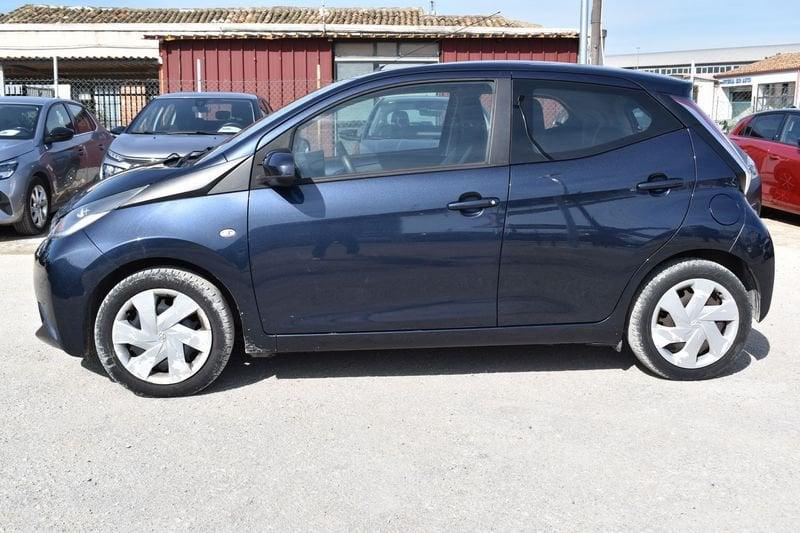 Toyota Aygo 1.0 VVT-i 69 CV 5 porte x-clusiv