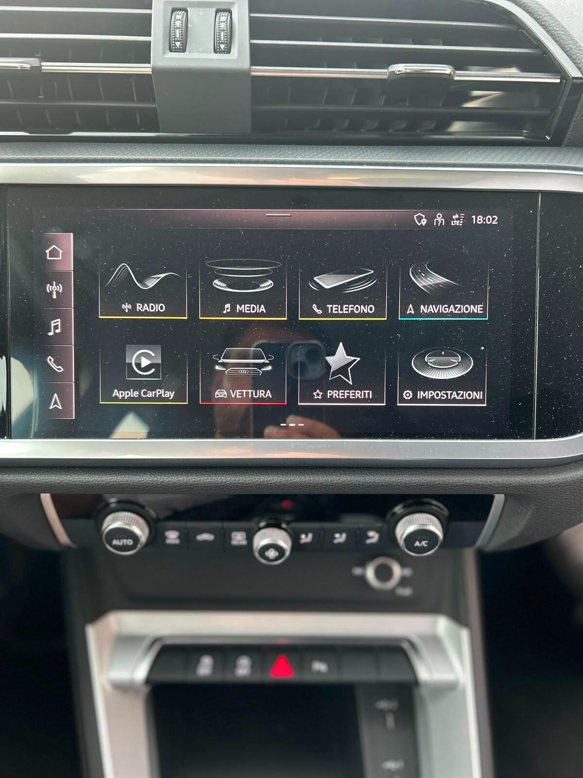 Audi Q3 35 TDI S tronic S-line edition