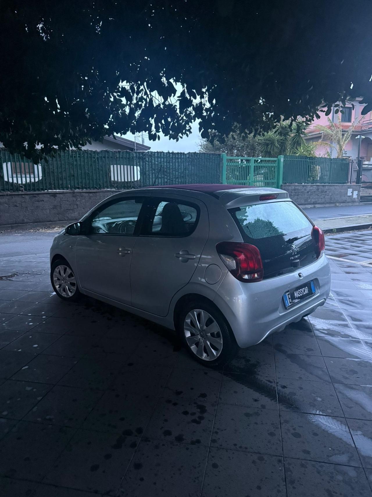 Peugeot 108 VTi 68 5 porte Allure