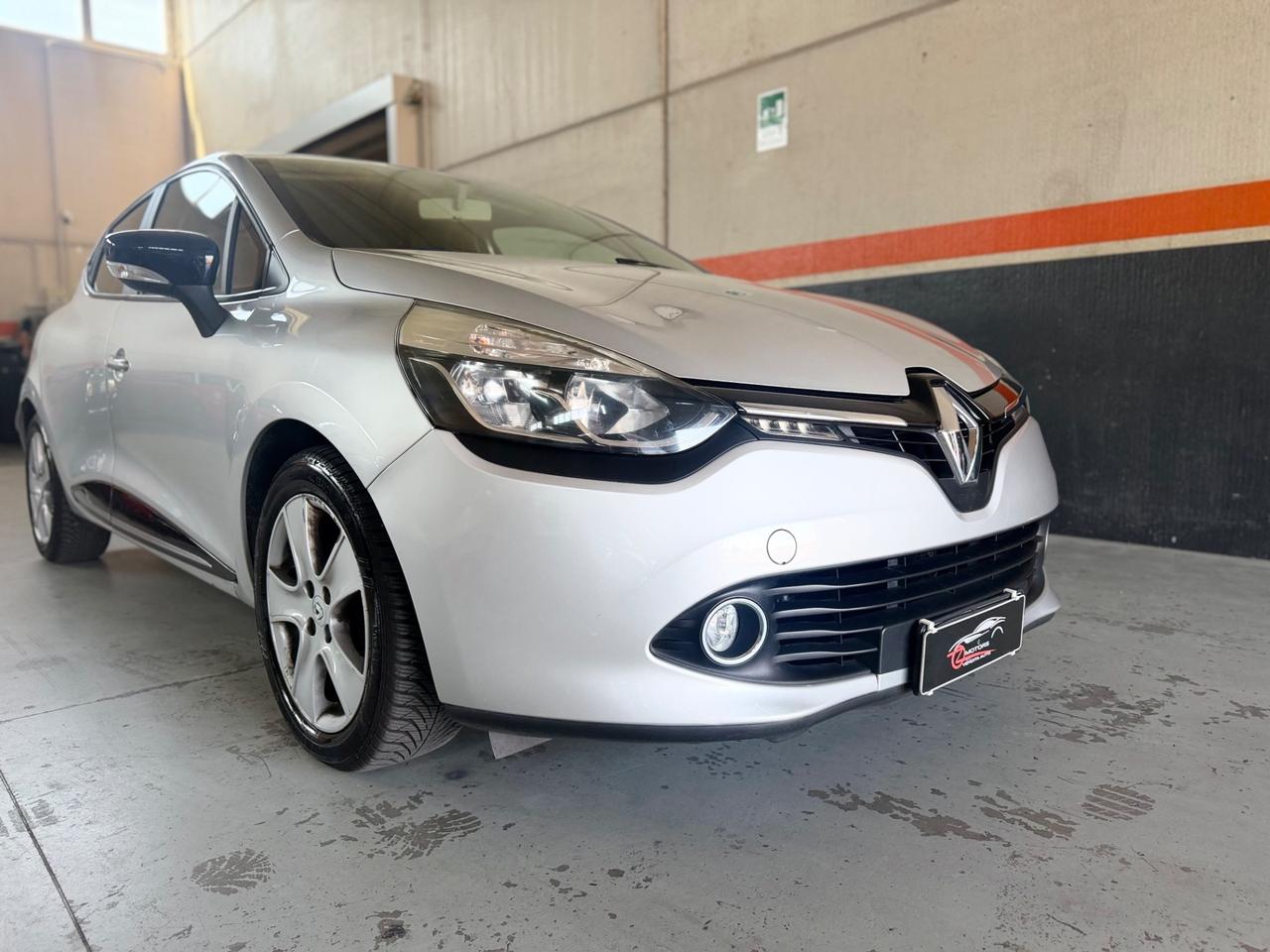 Renault Clio 1.2 75CV GPL 5 porte Wave NEOPATENTATI
