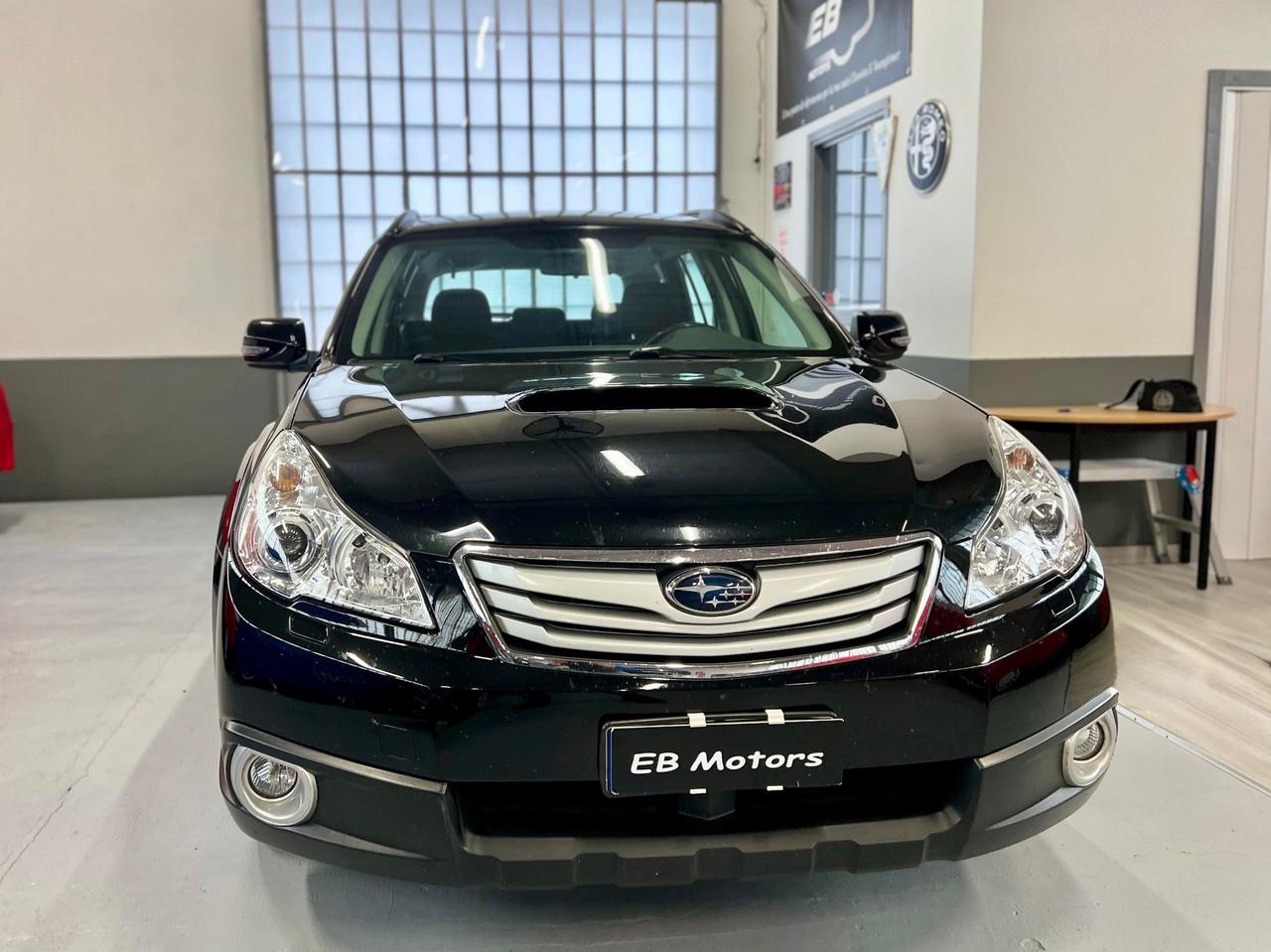 Subaru OUTBACK 2.0D 150cv Trend Limited 6m 4WD