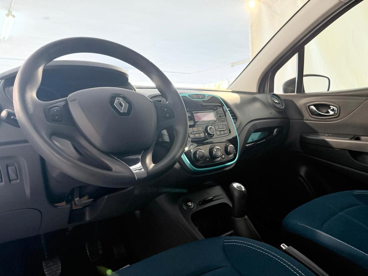 Renault Captur NEOPATENTATI ACCONTO 0€ RATE DA 180€